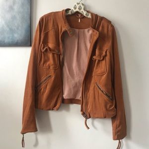 FREE PEOPLE• sueded jacket